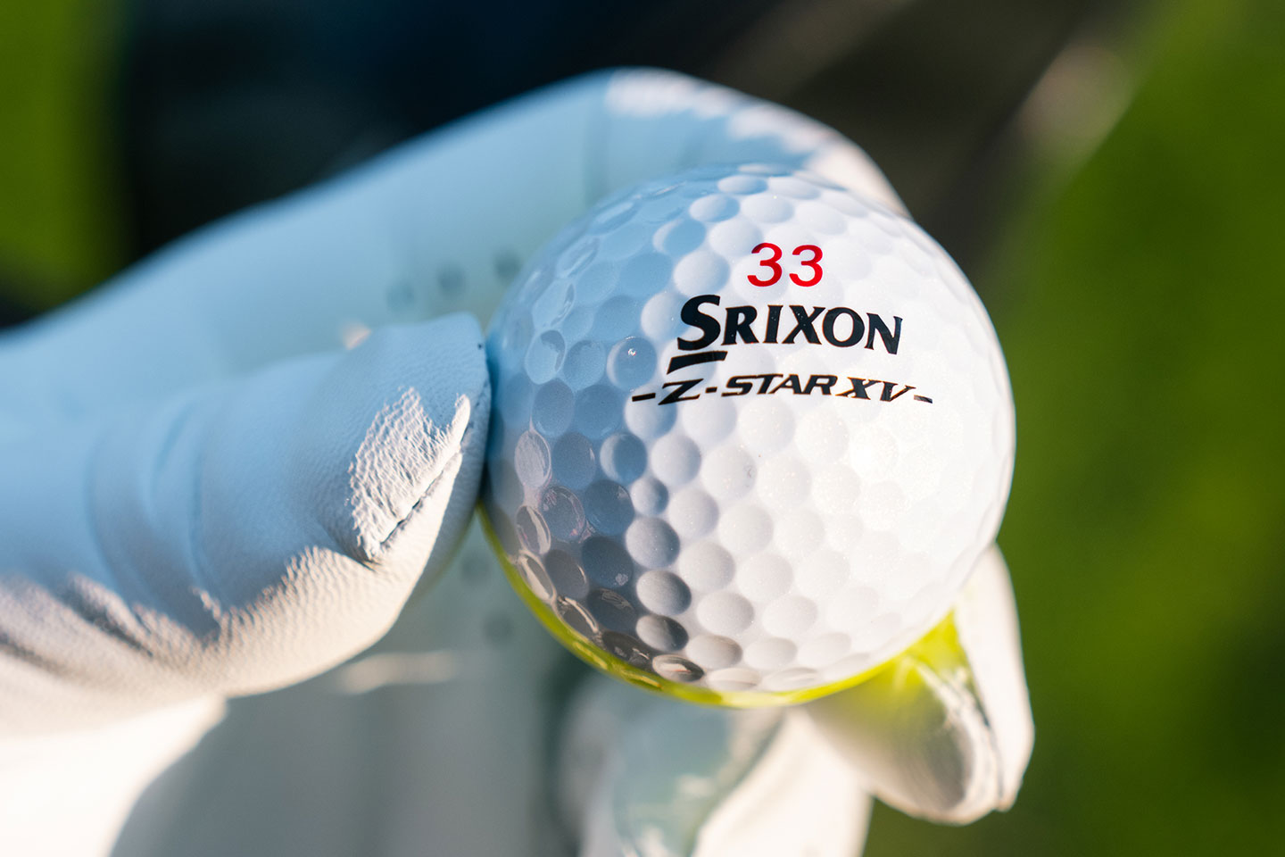 Z-STAR XV DIVIDE Golf Balls Image 1